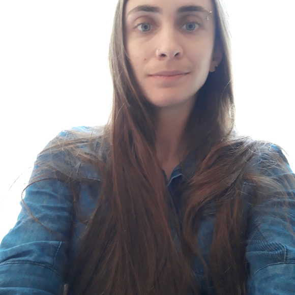 Meet your Posher, Rebecca - Picture 4 of 5